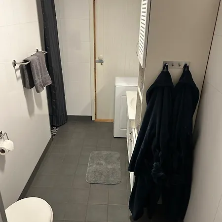 Naert Til Flyplass Naturen Og Sentrum Av *