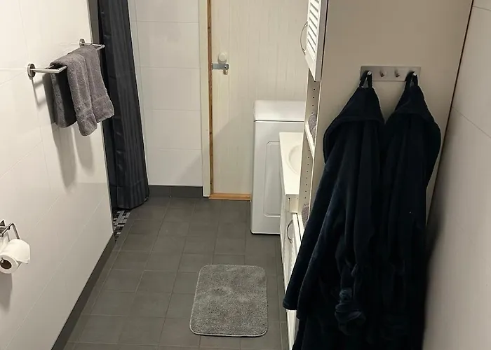 Naert Til Flyplass Naturen Og Sentrum Av *