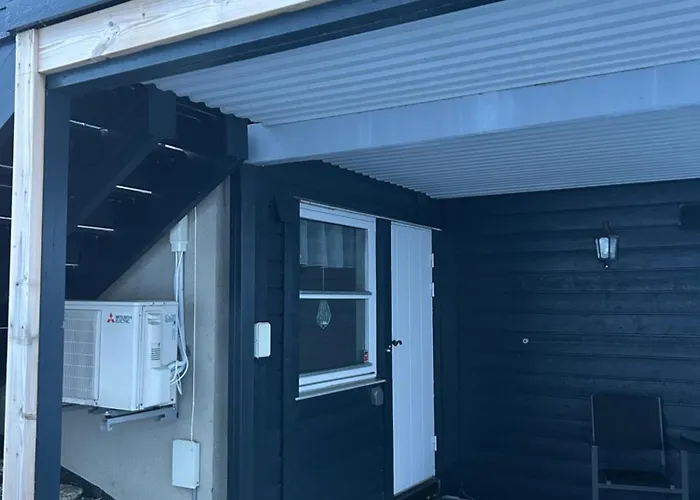 Lägenhet Naert Til Flyplass Naturen Og Sentrum Av